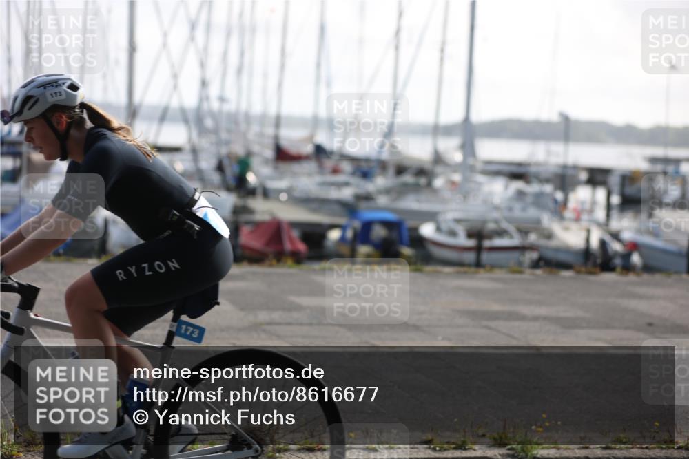 17.08.2025 - KN Förde Triathlon 2025 Yannick Fuchs http://msf.ph/oto/8616677 17.08.2025 09:37:04 Radfahren 115, 137, 173, 185, 187, 144, 204 meine-sportfotos.de