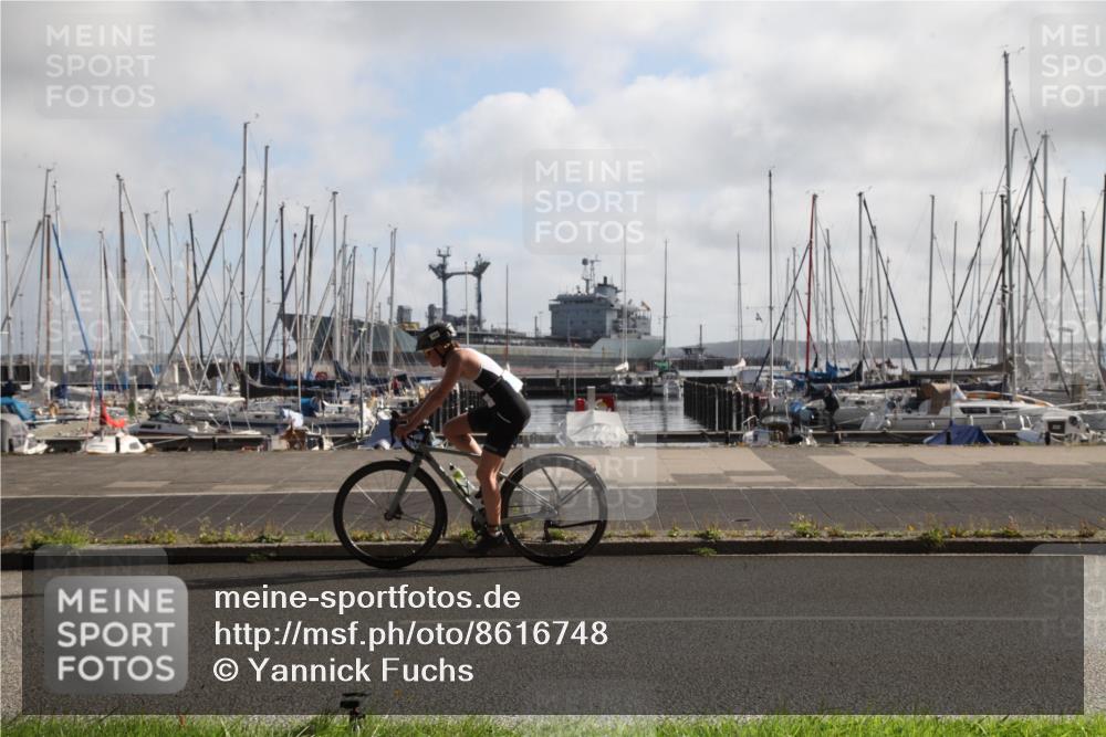 17.08.2025 - KN Förde Triathlon 2025 Yannick Fuchs http://msf.ph/oto/8616748 17.08.2025 09:38:04 Radfahren 109, 113, 153, 160, 220, 228, 250 meine-sportfotos.de