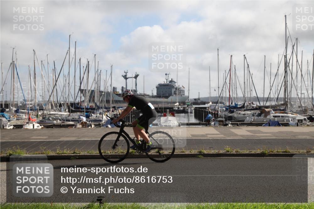 17.08.2025 - KN Förde Triathlon 2025 Yannick Fuchs http://msf.ph/oto/8616753 17.08.2025 09:38:06 Radfahren 103, 109, 113, 153, 160, 192, 220, 250 meine-sportfotos.de