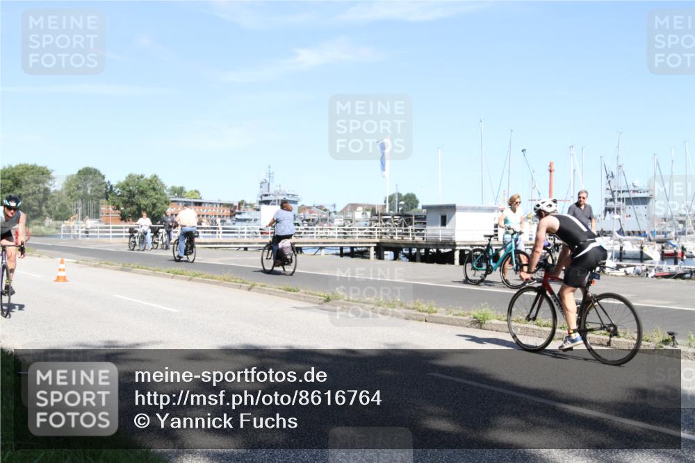 17.08.2025 - KN Förde Triathlon 2025 Yannick Fuchs http://msf.ph/oto/8616764 17.08.2025 11:40:20 Radfahren 312, 331, 340 meine-sportfotos.de
