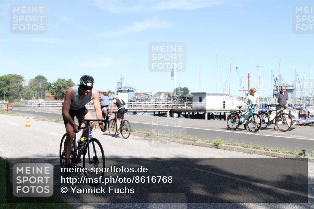 17.08.2025 - KN Förde Triathlon 2025 Yannick Fuchs http://msf.ph/oto/8616768 17.08.2025 11:40:21 Radfahren 312, 331, 340 meine-sportfotos.de
