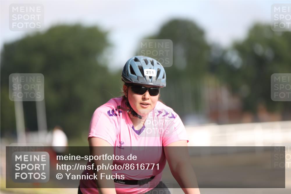 17.08.2025 - KN Förde Triathlon 2025 Yannick Fuchs http://msf.ph/oto/8616771 17.08.2025 09:37:34 Radfahren 106, 140, 158, 180, 189, 248, 251, 116 meine-sportfotos.de