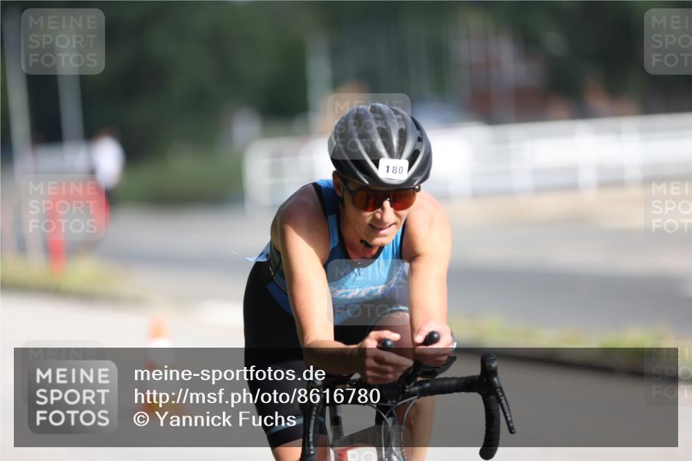 17.08.2025 - KN Förde Triathlon 2025 Yannick Fuchs http://msf.ph/oto/8616780 17.08.2025 09:37:36 Radfahren 106, 140, 158, 161, 180, 189, 248, 251, 116, 189, 251 meine-sportfotos.de