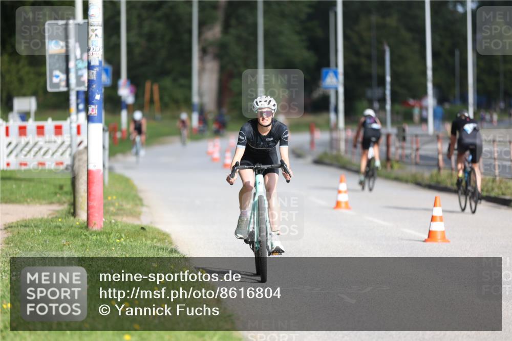 17.08.2025 - KN Förde Triathlon 2025 Yannick Fuchs http://msf.ph/oto/8616804 17.08.2025 09:37:42 Radfahren 140, 149, 158, 159, 161, 181, 106, 158, 180, 189, 248, 251 meine-sportfotos.de