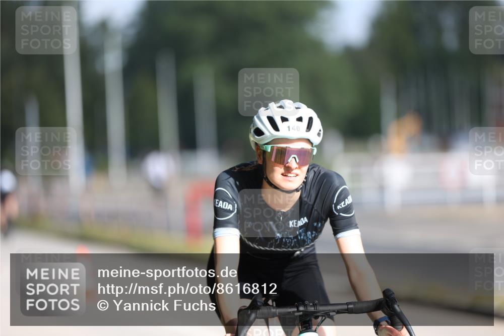 17.08.2025 - KN Förde Triathlon 2025 Yannick Fuchs http://msf.ph/oto/8616812 17.08.2025 09:37:44 Radfahren 121, 140, 149, 159, 161, 181, 106, 158, 180, 248 meine-sportfotos.de
