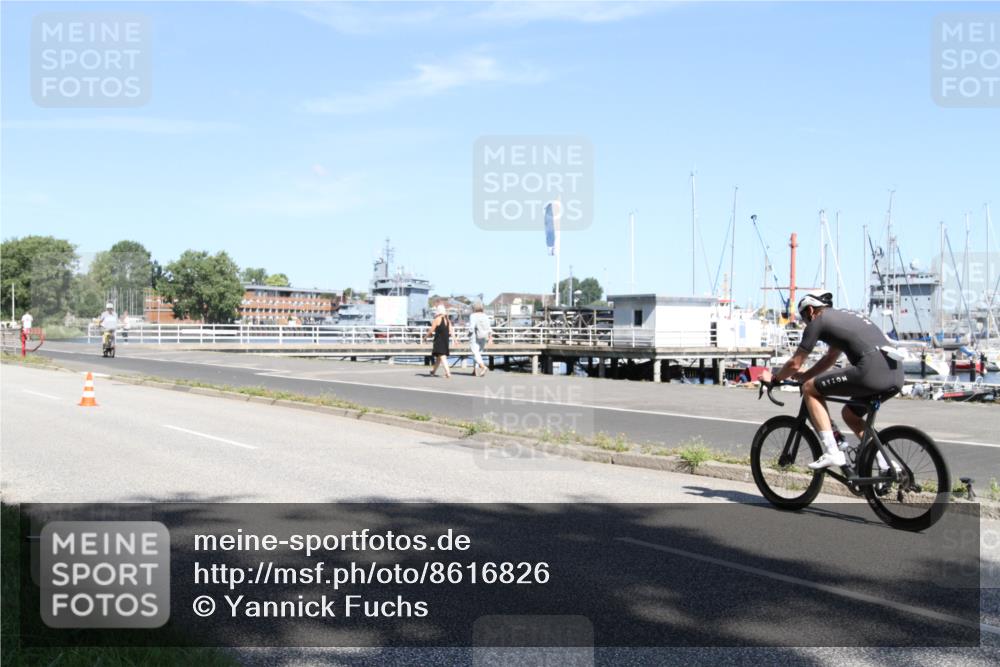 17.08.2025 - KN Förde Triathlon 2025 Yannick Fuchs http://msf.ph/oto/8616826 17.08.2025 11:41:25 Radfahren 279, 324, 604, 628 meine-sportfotos.de