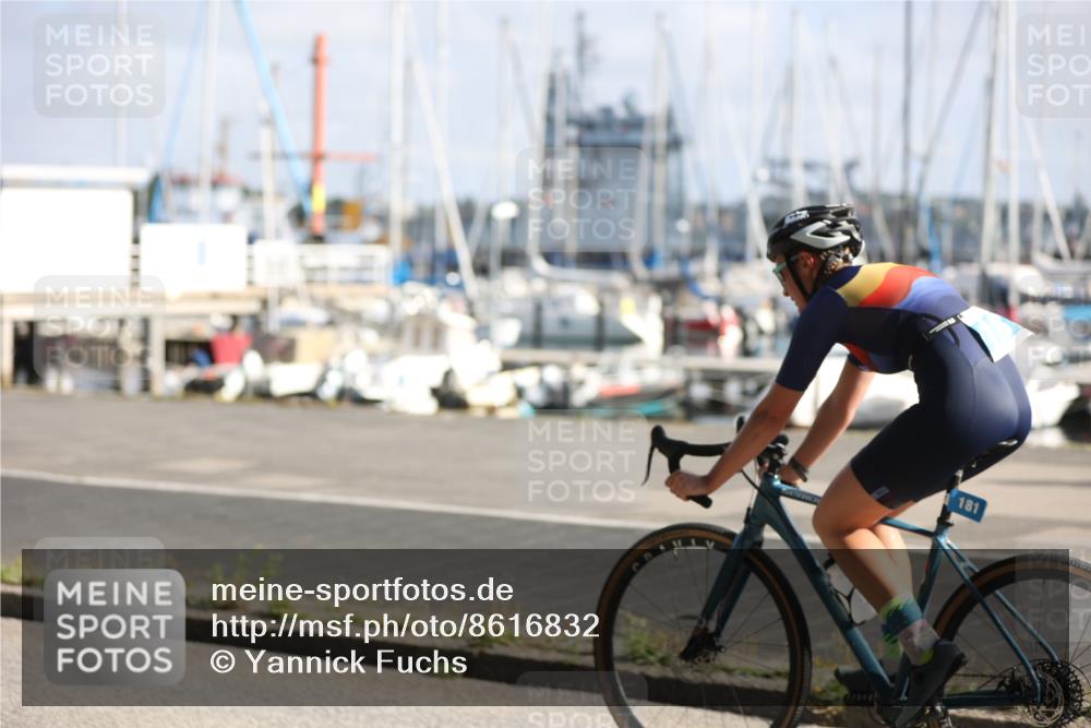 17.08.2025 - KN Förde Triathlon 2025 Yannick Fuchs http://msf.ph/oto/8616832 17.08.2025 09:37:49 Radfahren 109, 113, 121, 149, 159, 181, 220, 228, 140, 161, 181 meine-sportfotos.de