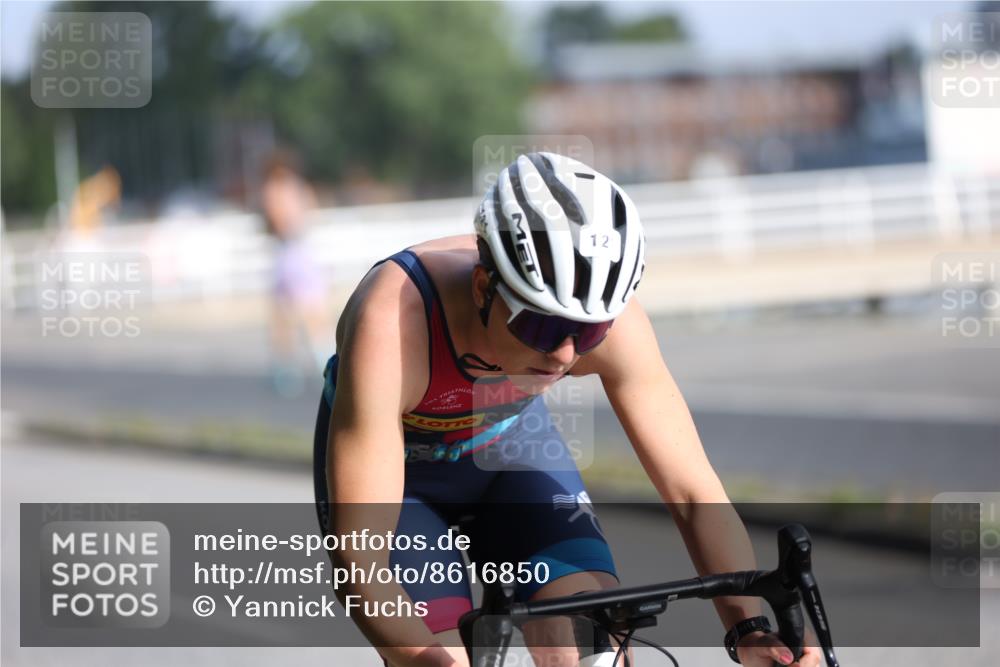 17.08.2025 - KN Förde Triathlon 2025 Yannick Fuchs http://msf.ph/oto/8616850 17.08.2025 09:37:54 Radfahren 109, 113, 121, 149, 153, 220, 228, 149, 159, 161, 181 meine-sportfotos.de