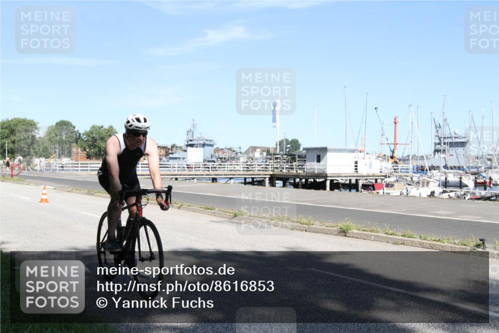 17.08.2025 - KN Förde Triathlon 2025 Yannick Fuchs http://msf.ph/oto/8616853 17.08.2025 11:42:04 Radfahren 312, 331, 338, 339, 607, 631 meine-sportfotos.de