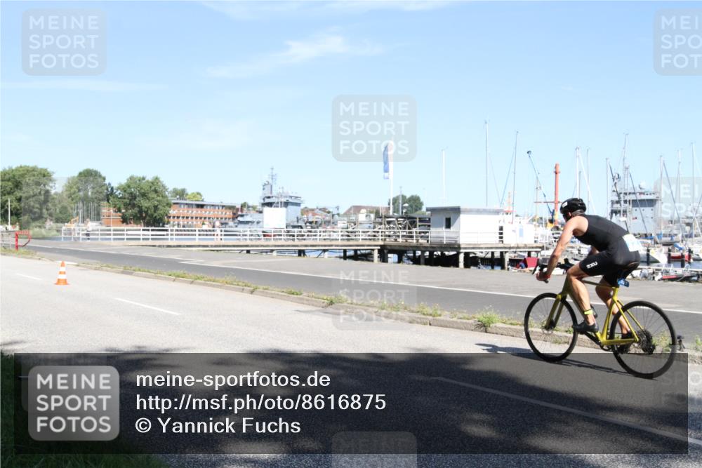 17.08.2025 - KN Förde Triathlon 2025 Yannick Fuchs http://msf.ph/oto/8616875 17.08.2025 11:42:17 Radfahren 302, 321, 327, 341, 355, 364, 605, 632 meine-sportfotos.de
