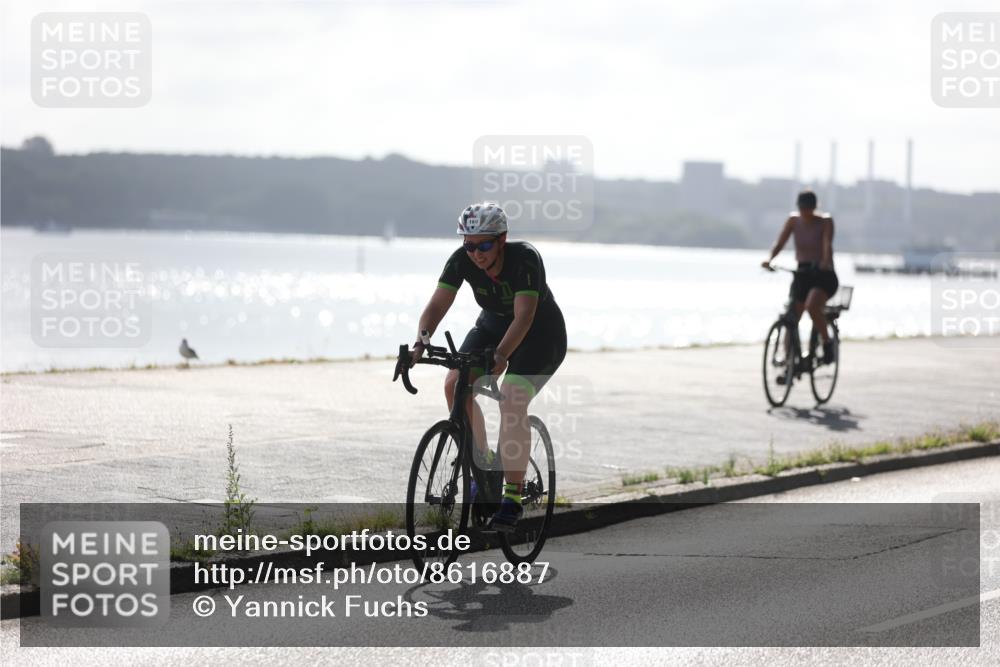 17.08.2025 - KN Förde Triathlon 2025 Yannick Fuchs http://msf.ph/oto/8616887 17.08.2025 09:38:03 Radfahren 103, 153, 160, 192, 250, 109, 113, 220, 228 meine-sportfotos.de