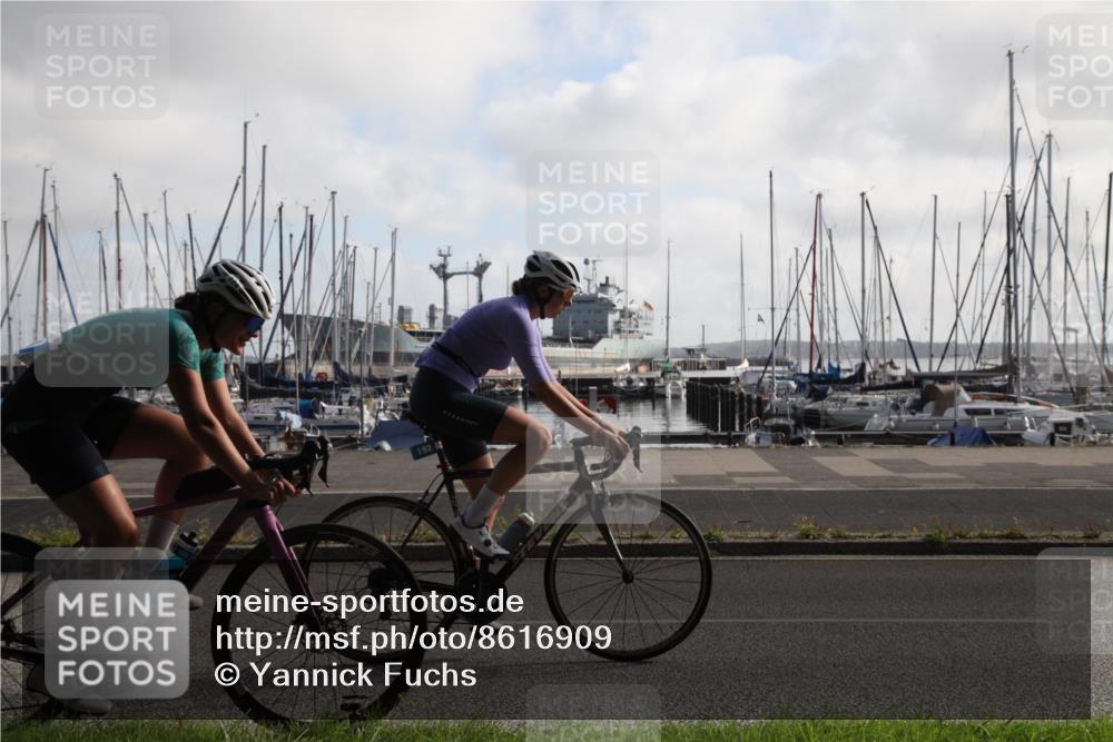 17.08.2025 - KN Förde Triathlon 2025 Yannick Fuchs http://msf.ph/oto/8616909 17.08.2025 09:39:52 Radfahren 103, 136, 149, 153, 181, 192, 220, 245 meine-sportfotos.de