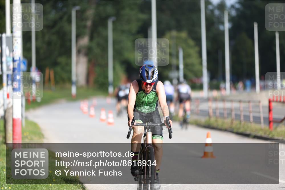 17.08.2025 - KN Förde Triathlon 2025 Yannick Fuchs http://msf.ph/oto/8616934 17.08.2025 09:38:17 Radfahren 169, 177, 254, 103, 192 meine-sportfotos.de