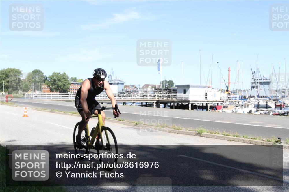 17.08.2025 - KN Förde Triathlon 2025 Yannick Fuchs http://msf.ph/oto/8616976 17.08.2025 11:43:55 Radfahren 327, 338, 341, 348, 360, 362, 607, 613, 632, 638 meine-sportfotos.de