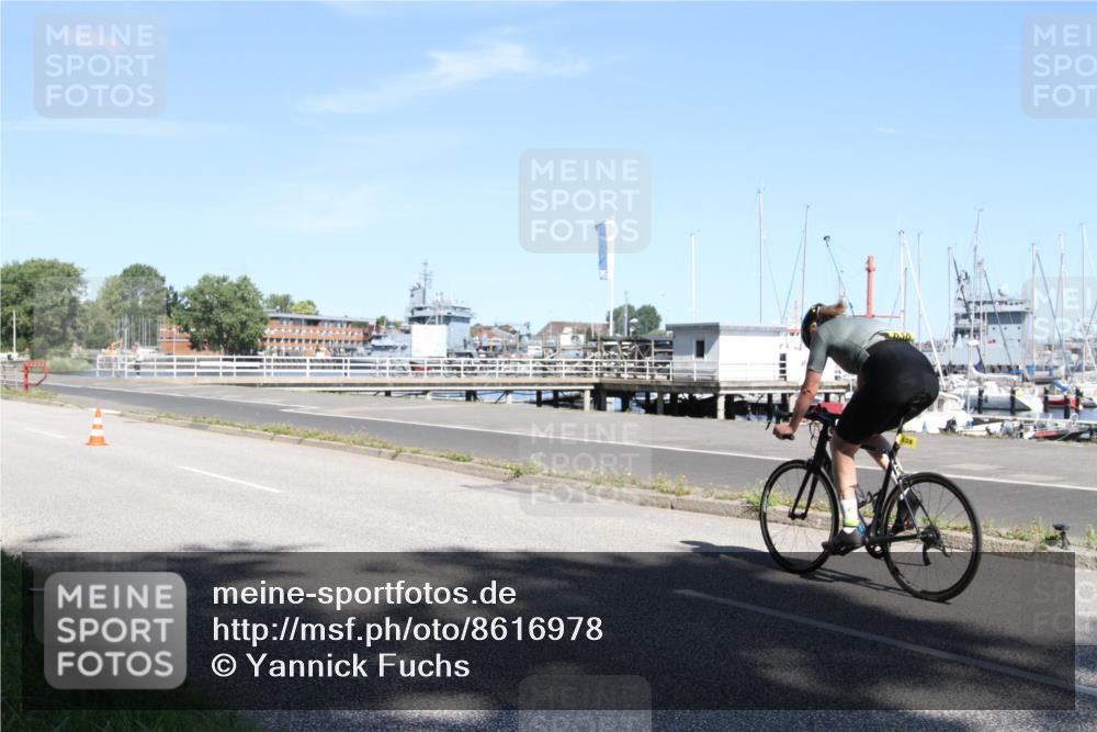 17.08.2025 - KN Förde Triathlon 2025 Yannick Fuchs http://msf.ph/oto/8616978 17.08.2025 11:43:57 Radfahren 311, 327, 338, 341, 348, 360, 362, 613, 632, 638 meine-sportfotos.de