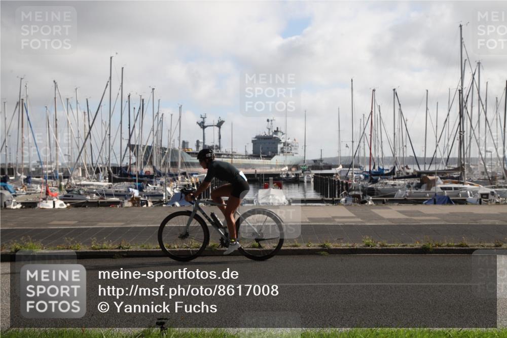 17.08.2025 - KN Förde Triathlon 2025 Yannick Fuchs http://msf.ph/oto/8617008 17.08.2025 09:40:34 Radfahren 104, 107, 131, 163, 179, 184 meine-sportfotos.de