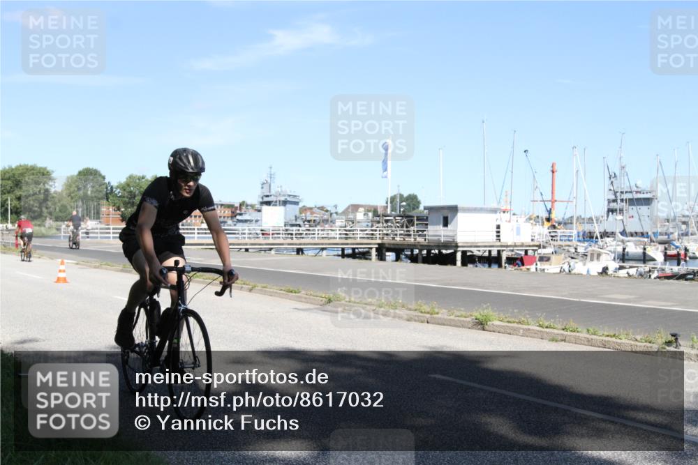 17.08.2025 - KN Förde Triathlon 2025 Yannick Fuchs http://msf.ph/oto/8617032 17.08.2025 11:44:30 Radfahren 325, 328, 329, 371, 385, 616 meine-sportfotos.de