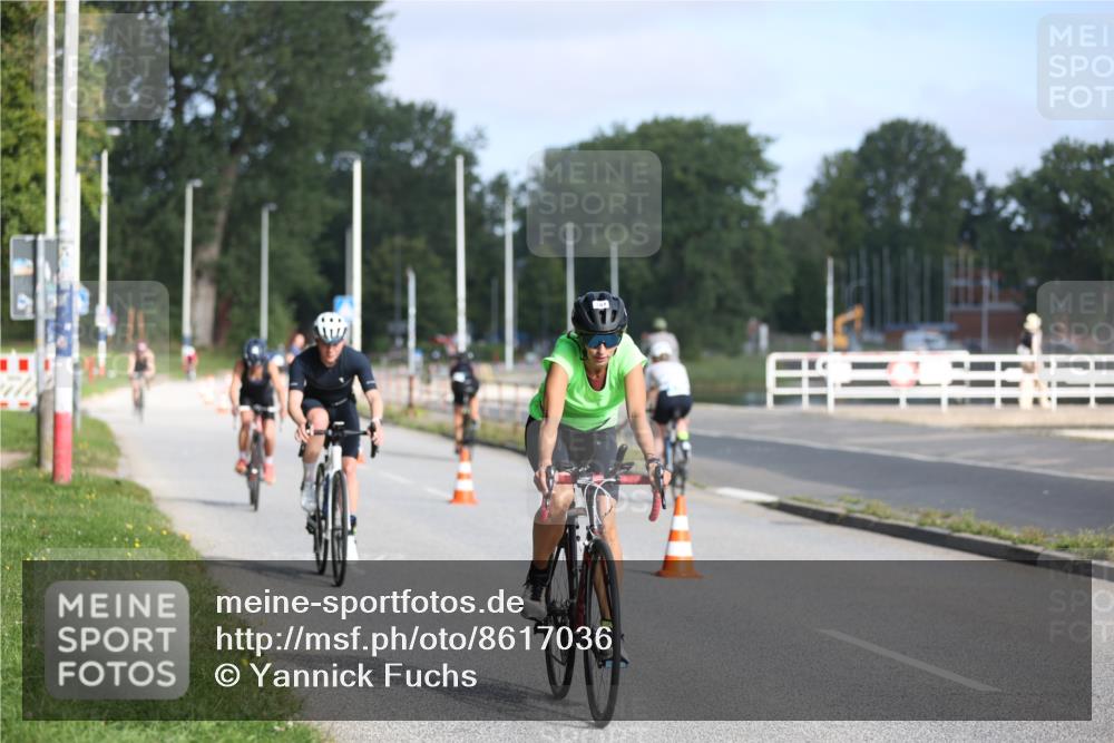 17.08.2025 - KN Förde Triathlon 2025 Yannick Fuchs http://msf.ph/oto/8617036 17.08.2025 09:38:46 Radfahren 172, 173, 185, 187, 204, 207, 240, 241, 114, 141, 179 meine-sportfotos.de