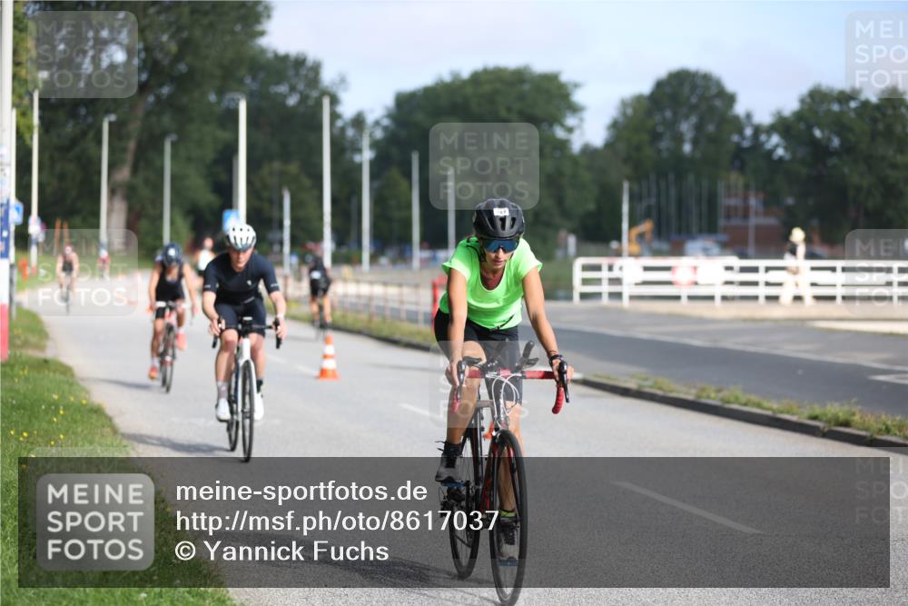 17.08.2025 - KN Förde Triathlon 2025 Yannick Fuchs http://msf.ph/oto/8617037 17.08.2025 09:38:47 Radfahren 172, 173, 185, 187, 204, 207, 240, 241, 114, 141, 179 meine-sportfotos.de