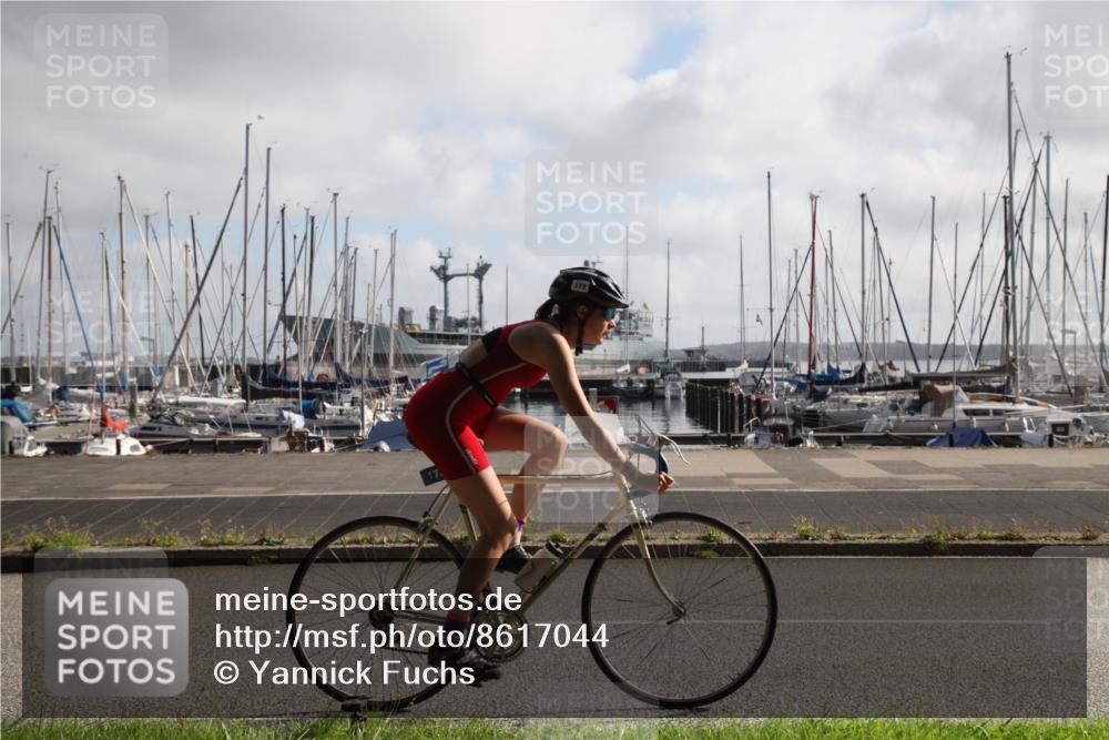 17.08.2025 - KN Förde Triathlon 2025 Yannick Fuchs http://msf.ph/oto/8617044 17.08.2025 09:40:55 Radfahren 119, 172, 199 meine-sportfotos.de
