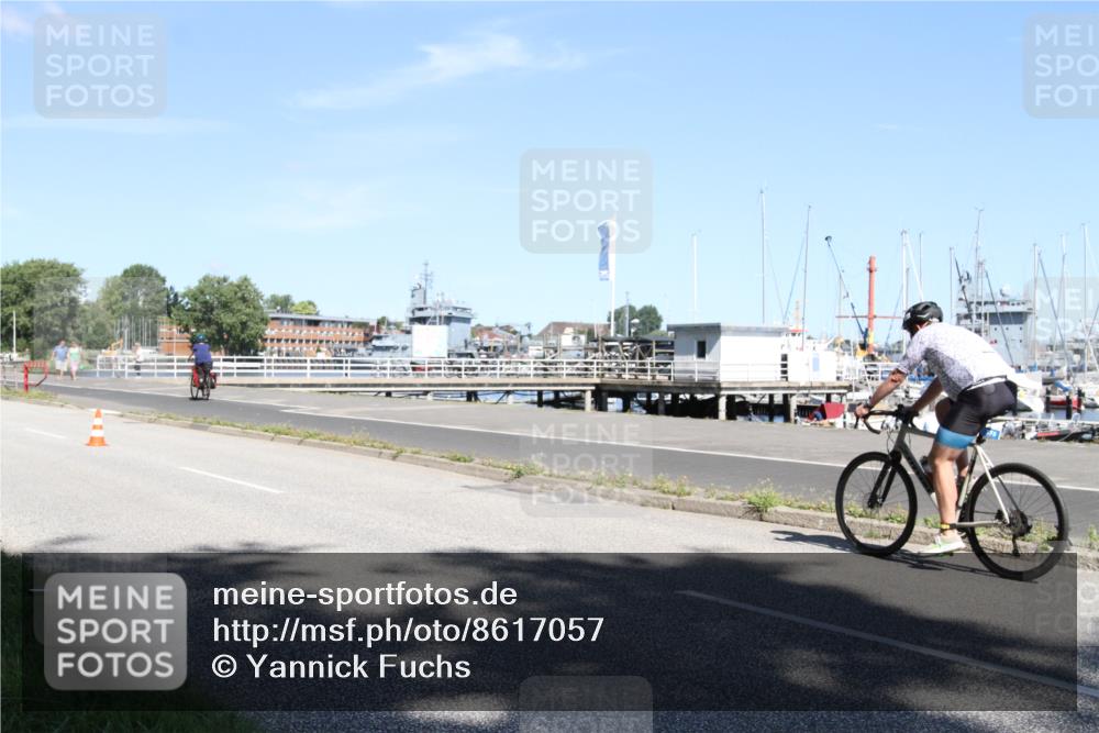 17.08.2025 - KN Förde Triathlon 2025 Yannick Fuchs http://msf.ph/oto/8617057 17.08.2025 11:44:48 Radfahren 293, 370, 375 meine-sportfotos.de