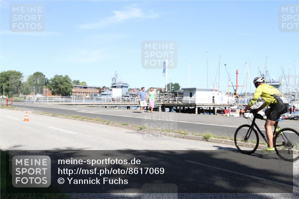 17.08.2025 - KN Förde Triathlon 2025 Yannick Fuchs http://msf.ph/oto/8617069 17.08.2025 11:45:17 Radfahren 344, 365 meine-sportfotos.de