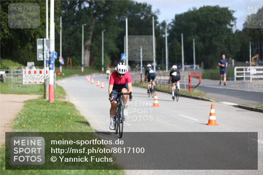17.08.2025 - KN Förde Triathlon 2025 Yannick Fuchs http://msf.ph/oto/8617100 17.08.2025 09:39:01 Radfahren 137, 156, 176, 182, 172, 240, 241 meine-sportfotos.de