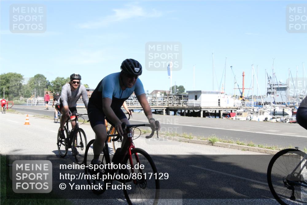 17.08.2025 - KN Förde Triathlon 2025 Yannick Fuchs http://msf.ph/oto/8617129 17.08.2025 11:46:08 Radfahren 326, 328, 329, 350, 363, 371, 372, 609, 619 meine-sportfotos.de
