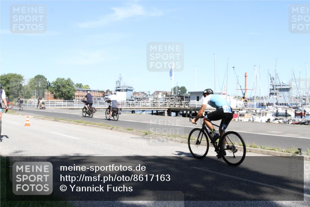 17.08.2025 - KN Förde Triathlon 2025 Yannick Fuchs http://msf.ph/oto/8617163 17.08.2025 11:46:45 Radfahren 375, 618 meine-sportfotos.de