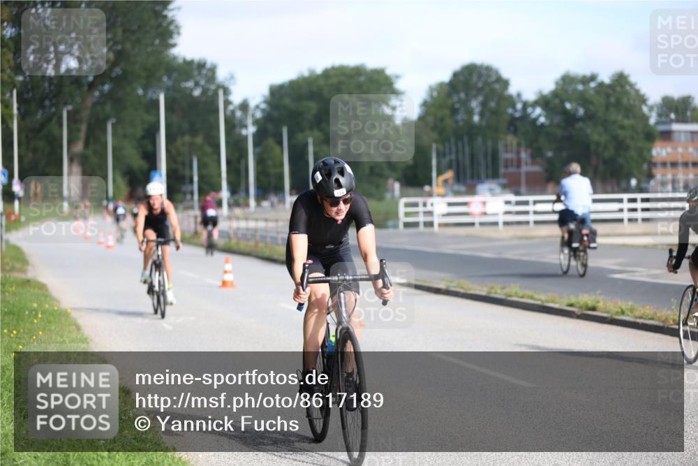 17.08.2025 - KN Förde Triathlon 2025 Yannick Fuchs http://msf.ph/oto/8617189 17.08.2025 09:39:22 Radfahren 106, 157, 189, 175 meine-sportfotos.de