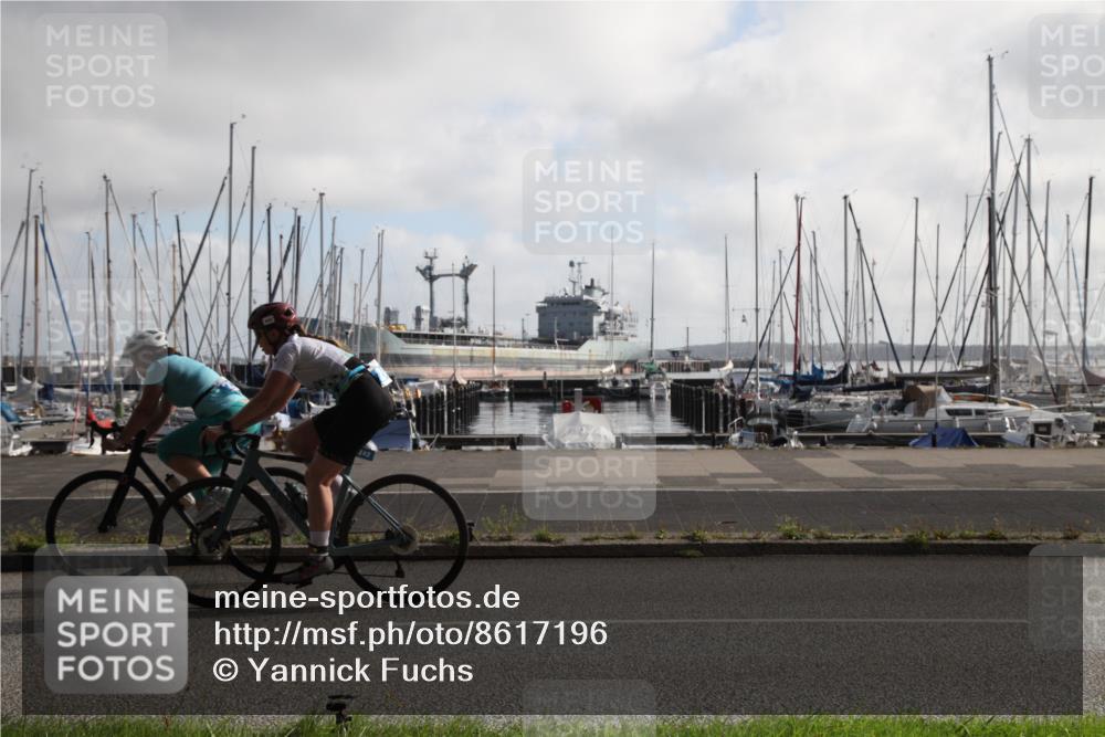 17.08.2025 - KN Förde Triathlon 2025 Yannick Fuchs http://msf.ph/oto/8617196 17.08.2025 09:42:12 Radfahren 111, 125, 127, 148, 174, 186, 202, 205, 208, 215, 218, 219, 242 meine-sportfotos.de