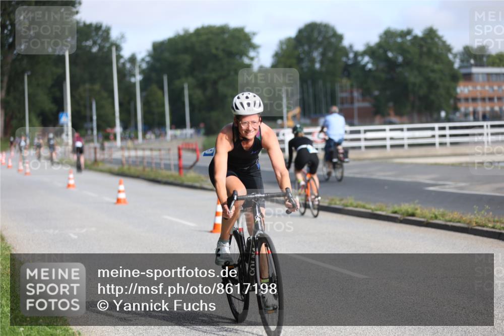 17.08.2025 - KN Förde Triathlon 2025 Yannick Fuchs http://msf.ph/oto/8617198 17.08.2025 09:39:23 Radfahren 106, 157, 189, 175 meine-sportfotos.de