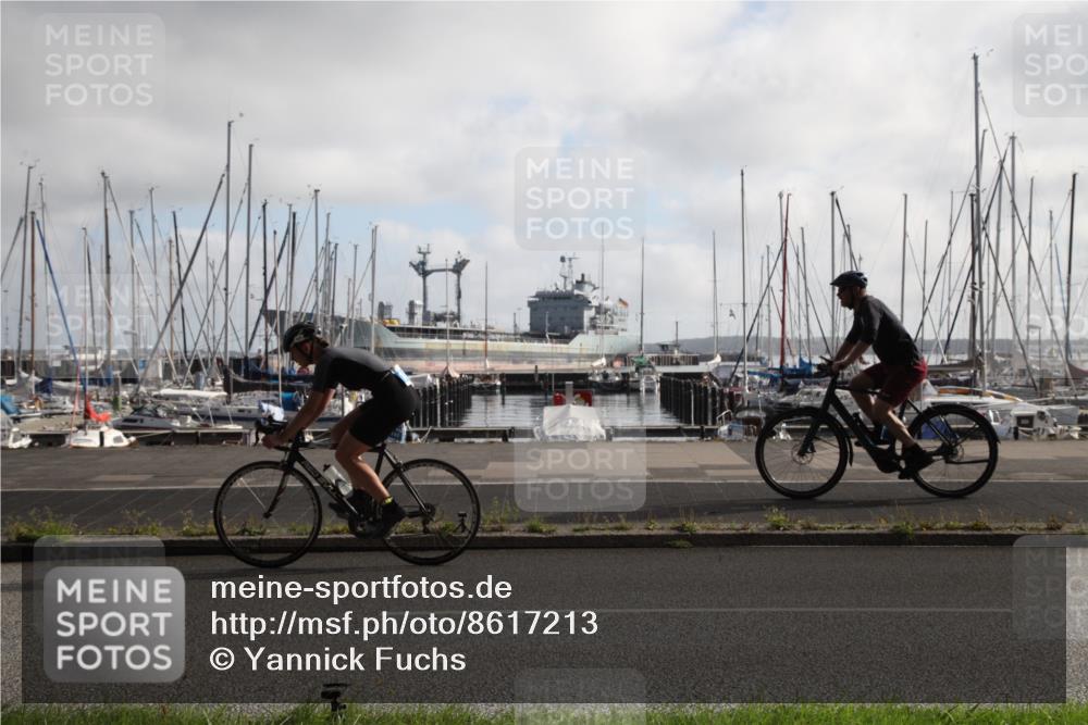 17.08.2025 - KN Förde Triathlon 2025 Yannick Fuchs http://msf.ph/oto/8617213 17.08.2025 09:42:27 Radfahren 107, 147, 162, 245 meine-sportfotos.de