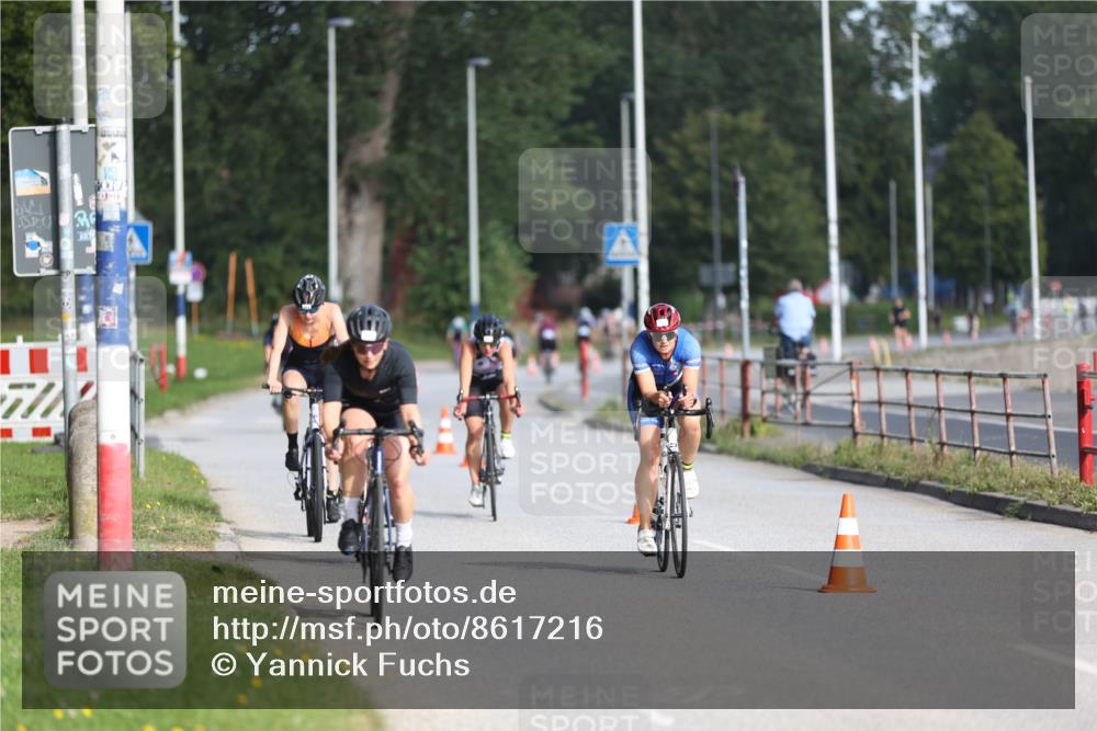 17.08.2025 - KN Förde Triathlon 2025 Yannick Fuchs http://msf.ph/oto/8617216 17.08.2025 09:39:35 Radfahren 109, 113, 117, 158, 161, 181, 228, 157 meine-sportfotos.de