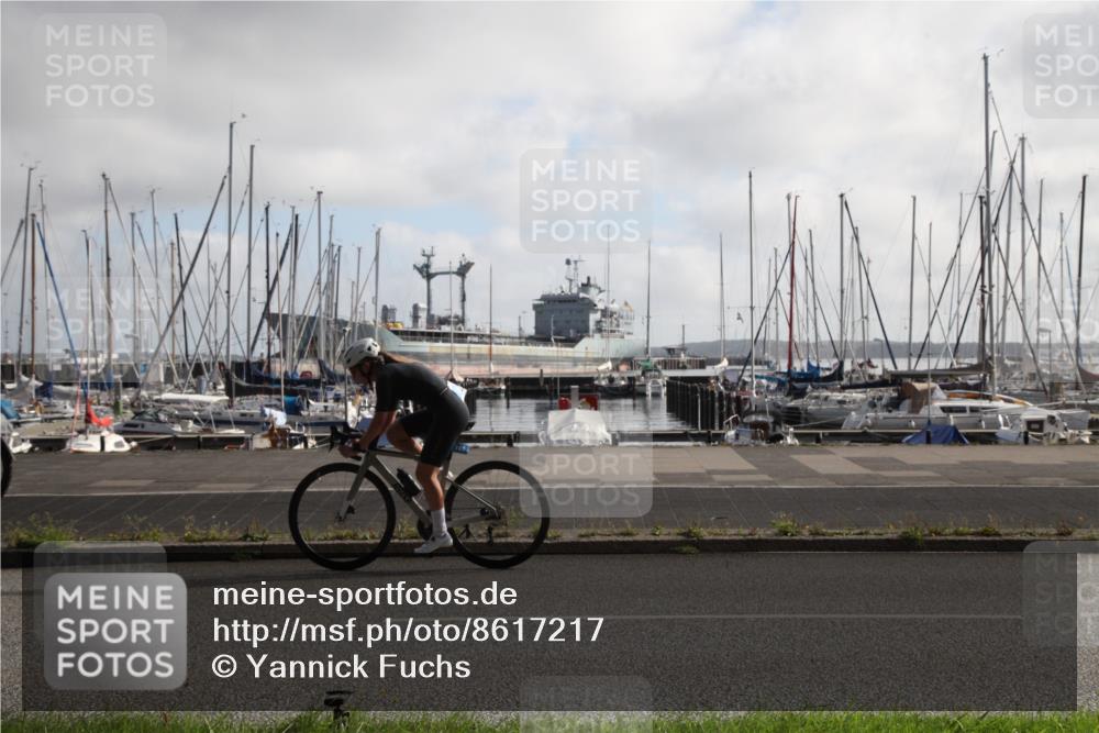 17.08.2025 - KN Förde Triathlon 2025 Yannick Fuchs http://msf.ph/oto/8617217 17.08.2025 09:42:29 Radfahren 102, 107, 147, 162, 245 meine-sportfotos.de
