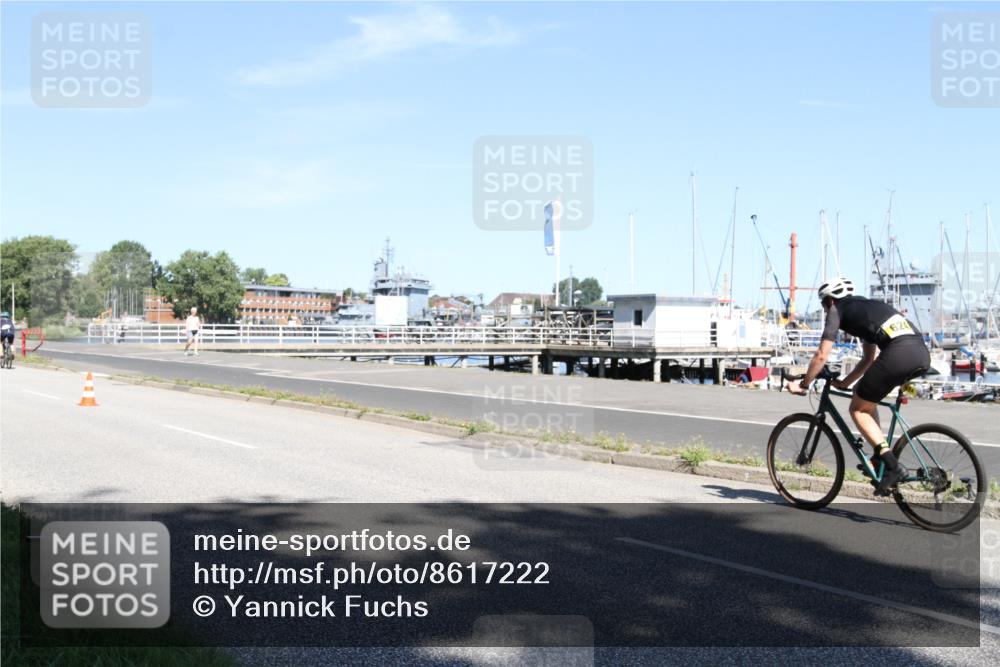 17.08.2025 - KN Förde Triathlon 2025 Yannick Fuchs http://msf.ph/oto/8617222 17.08.2025 11:47:38 Radfahren 285, 353, 382, 624, 629 meine-sportfotos.de