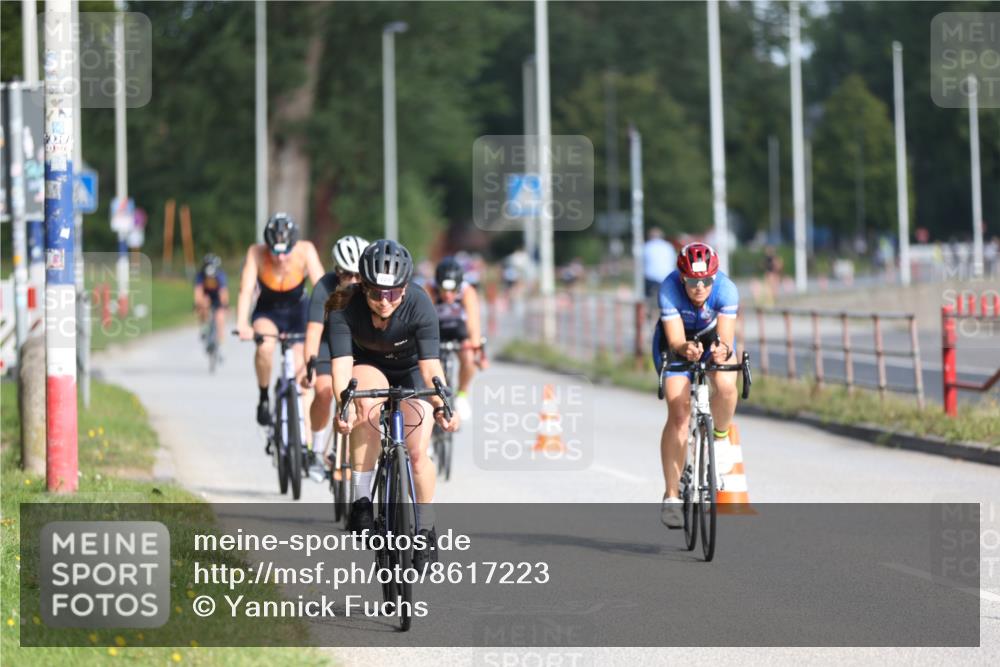 17.08.2025 - KN Förde Triathlon 2025 Yannick Fuchs http://msf.ph/oto/8617223 17.08.2025 09:39:36 Radfahren 109, 113, 117, 158, 161, 181, 228, 117, 157 meine-sportfotos.de