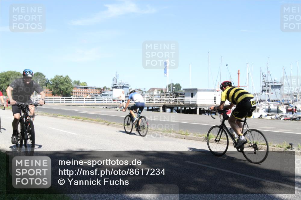 17.08.2025 - KN Förde Triathlon 2025 Yannick Fuchs http://msf.ph/oto/8617234 17.08.2025 11:47:50 Radfahren 352, 361, 372, 601, 609, 619, 626, 636 meine-sportfotos.de