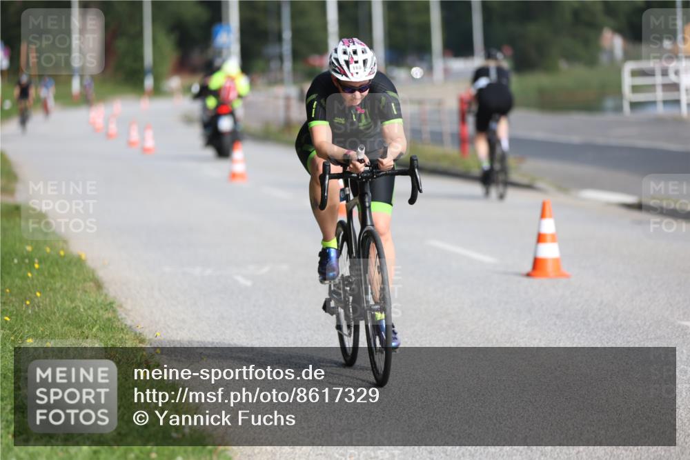 17.08.2025 - KN Förde Triathlon 2025 Yannick Fuchs http://msf.ph/oto/8617329 17.08.2025 09:40:03 Radfahren 160, 174, 186, 254, 136, 153, 183, 245, 250 meine-sportfotos.de