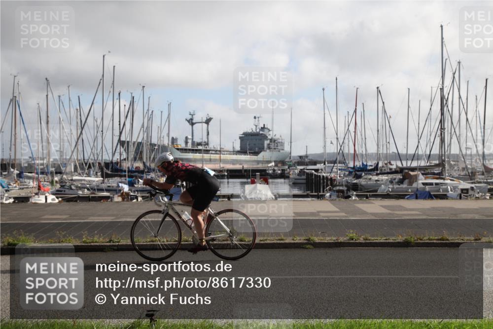 17.08.2025 - KN Förde Triathlon 2025 Yannick Fuchs http://msf.ph/oto/8617330 17.08.2025 09:43:36 Radfahren 105, 130, 152, 190, 235, 237, 253 meine-sportfotos.de