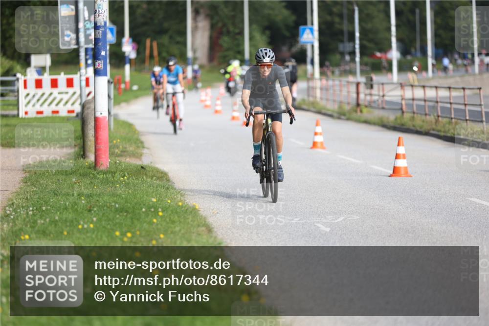 17.08.2025 - KN Förde Triathlon 2025 Yannick Fuchs http://msf.ph/oto/8617344 17.08.2025 09:40:10 Radfahren 108, 169, 174, 202, 254, 160, 186 meine-sportfotos.de