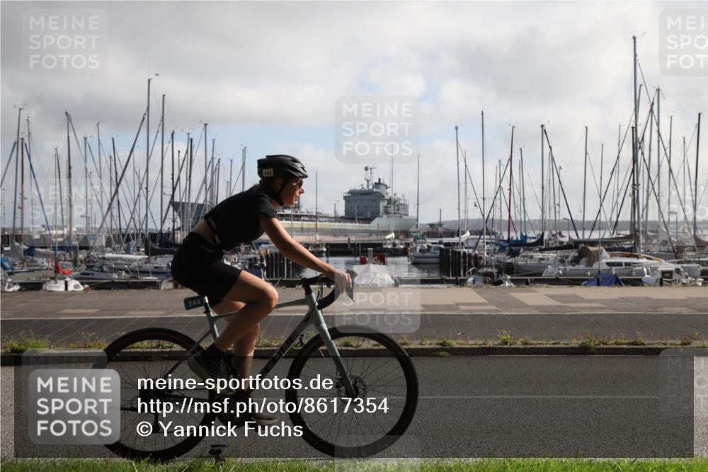 17.08.2025 - KN Förde Triathlon 2025 Yannick Fuchs http://msf.ph/oto/8617354 17.08.2025 09:43:50 Radfahren 128, 138, 148, 244 meine-sportfotos.de