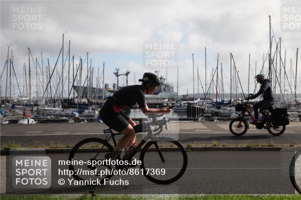 17.08.2025 - KN Förde Triathlon 2025 Yannick Fuchs http://msf.ph/oto/8617369 17.08.2025 09:43:55 Radfahren 111, 127, 146, 148, 208, 215, 242, 244 meine-sportfotos.de
