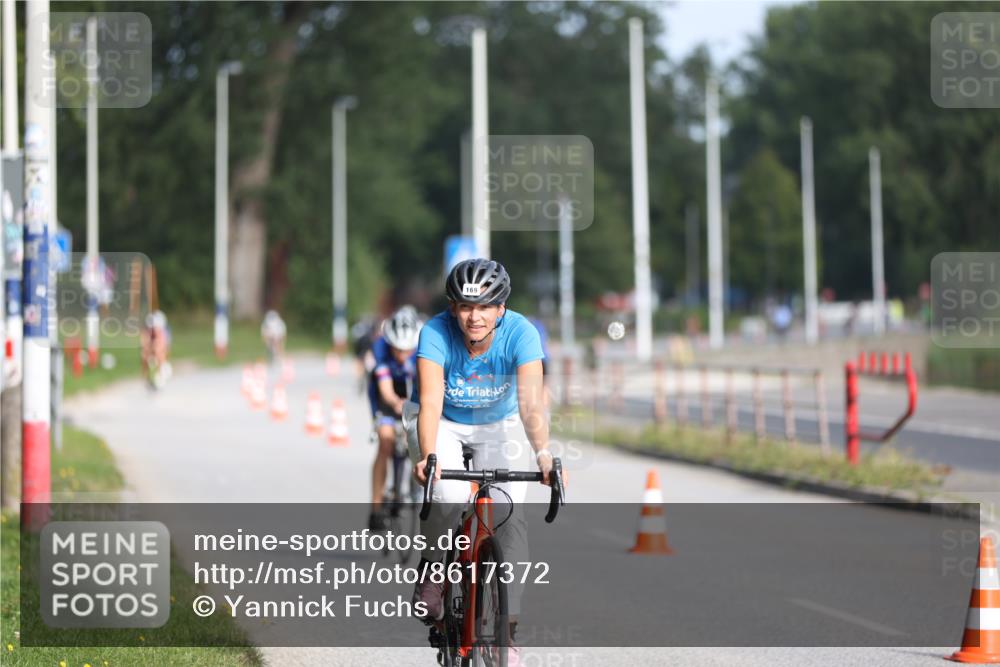 17.08.2025 - KN Förde Triathlon 2025 Yannick Fuchs http://msf.ph/oto/8617372 17.08.2025 09:40:14 Radfahren 108, 110, 114, 125, 169, 202, 254, 174, 254 meine-sportfotos.de