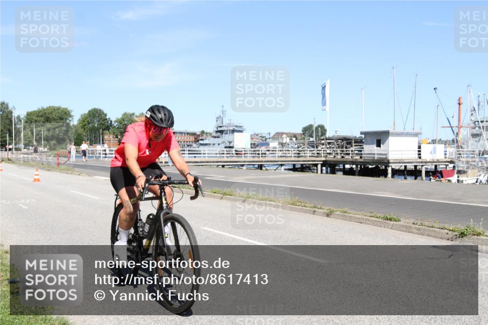 17.08.2025 - KN Förde Triathlon 2025 Yannick Fuchs http://msf.ph/oto/8617413 17.08.2025 11:52:19 Radfahren 606, 634 meine-sportfotos.de
