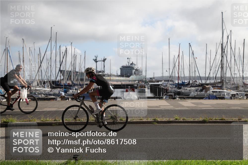 17.08.2025 - KN Förde Triathlon 2025 Yannick Fuchs http://msf.ph/oto/8617508 17.08.2025 09:45:14 Radfahren 143, 166, 238 meine-sportfotos.de