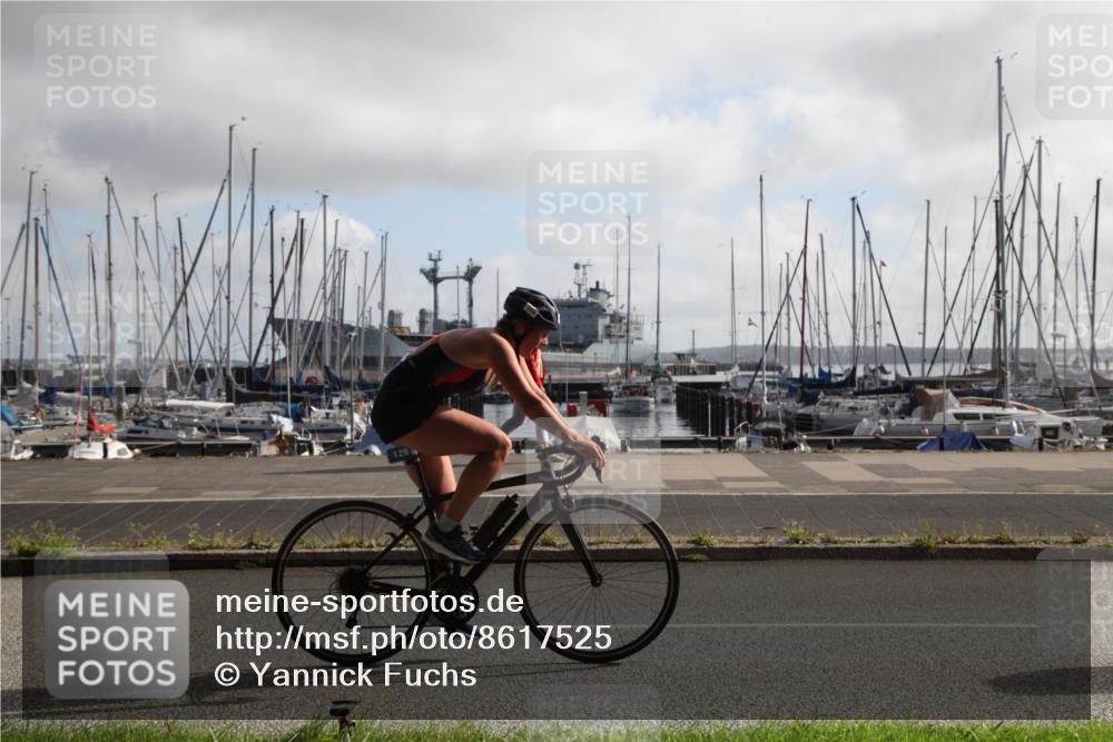 17.08.2025 - KN Förde Triathlon 2025 Yannick Fuchs http://msf.ph/oto/8617525 17.08.2025 09:45:28 Radfahren 128, 130, 135, 152, 190, 197, 235 meine-sportfotos.de