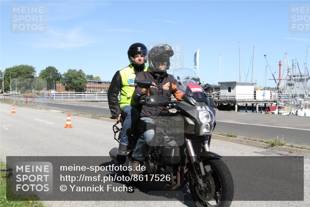 17.08.2025 - KN Förde Triathlon 2025 Yannick Fuchs http://msf.ph/oto/8617526 17.08.2025 12:01:26 Radfahren  meine-sportfotos.de