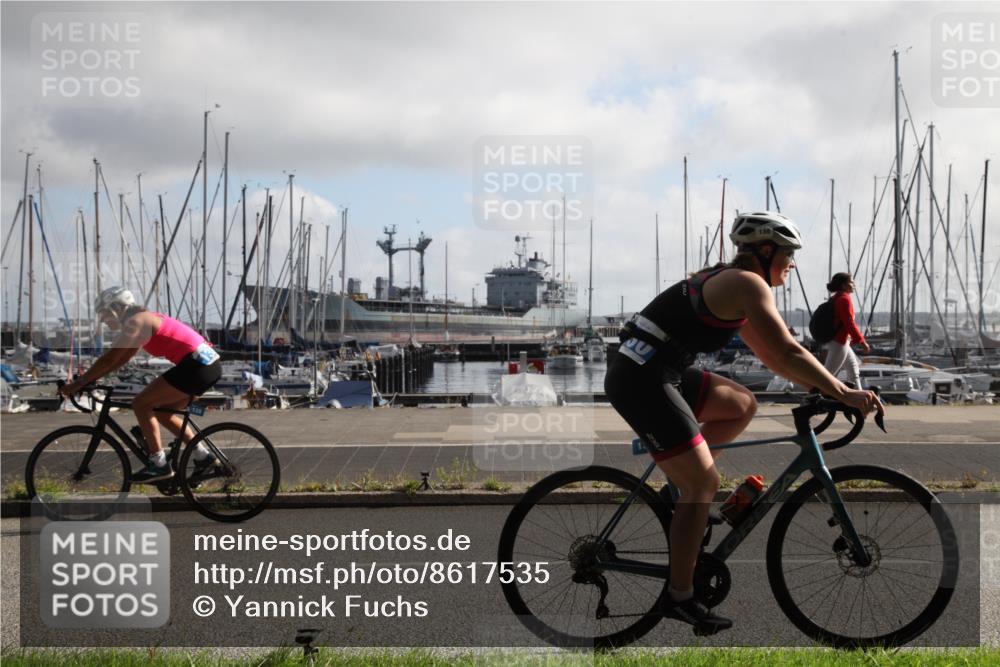 17.08.2025 - KN Förde Triathlon 2025 Yannick Fuchs http://msf.ph/oto/8617535 17.08.2025 09:45:31 Radfahren 128, 130, 135, 138, 142, 152, 190, 197, 235, 237 meine-sportfotos.de