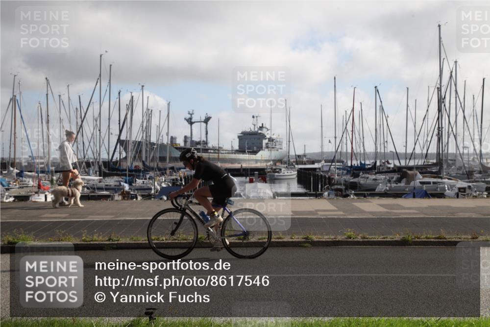 17.08.2025 - KN Förde Triathlon 2025 Yannick Fuchs http://msf.ph/oto/8617546 17.08.2025 09:45:36 Radfahren 128, 130, 135, 138, 142, 190, 197, 235, 237 meine-sportfotos.de